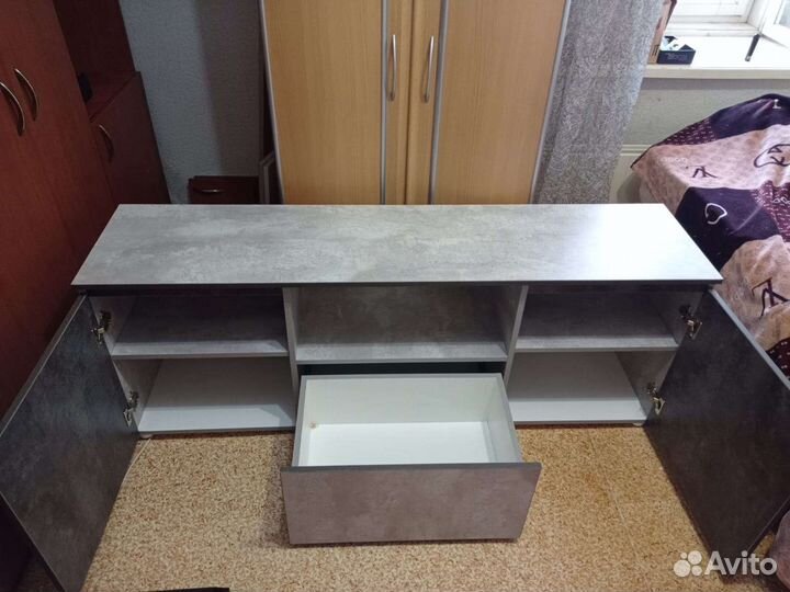 Тумба под тв