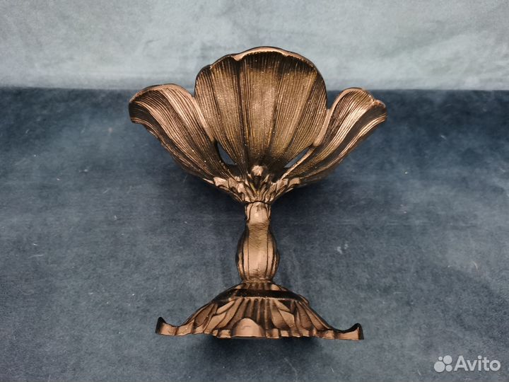 Ваза конфетница цветок чугун Касли СССР