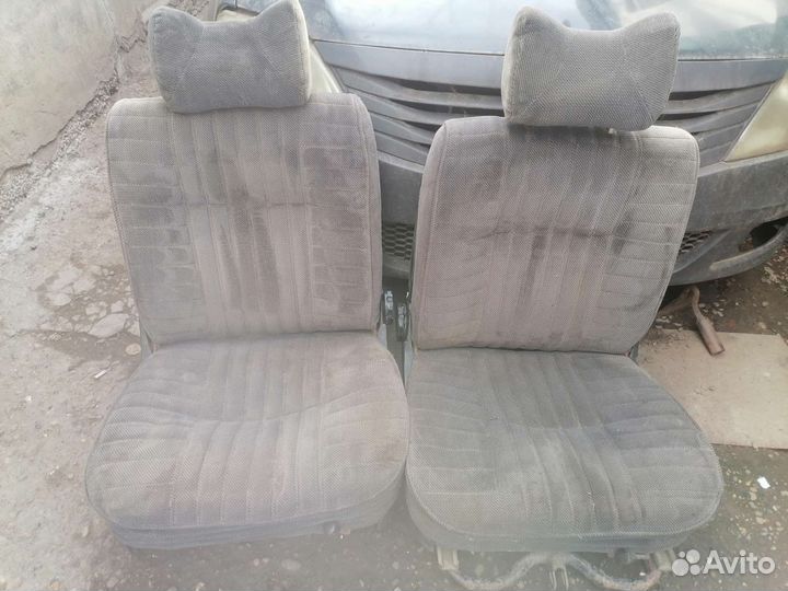 Сиденья на волгу