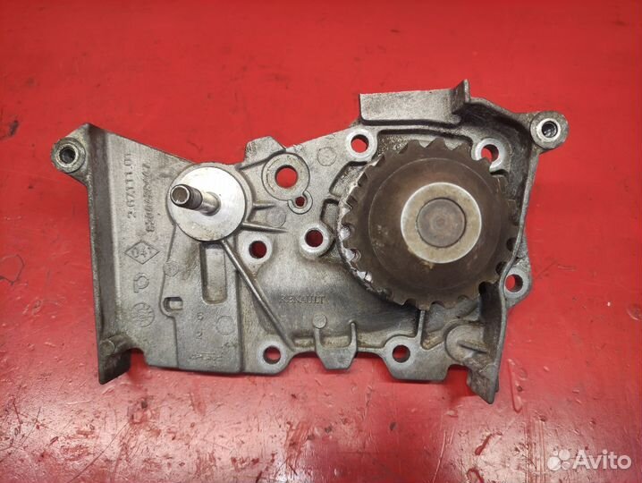 Помпа Renault 1.6 K4M812 Megane Duster Fluence