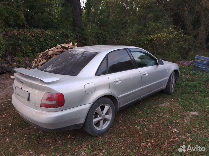 Audi A4 1.8 AT, 2001, 352 000 км