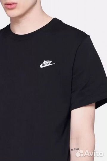Футболки Nike