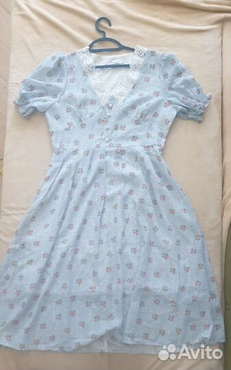 Платье голубое летнее