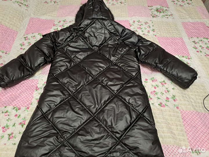 Пуховик новый р.48