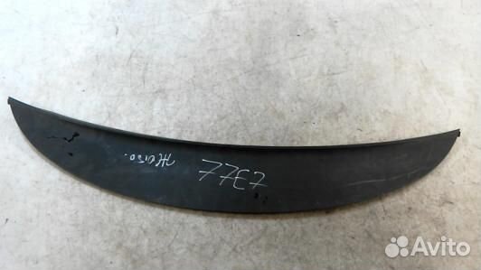 Накладка декоративная (жабо, дождевик) seat leon 2