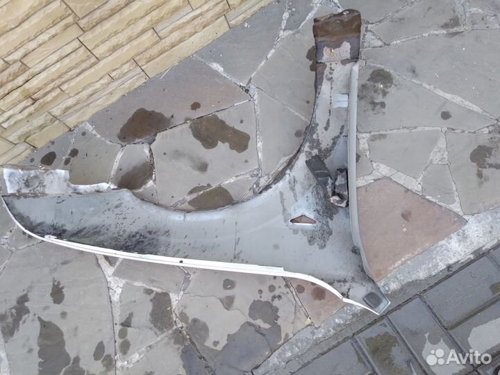 Крыло ford mondeo 3 переднее левое
