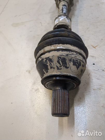 Полуось (приводной вал, шрус) левая передняя Mercedes A W177 2018, 2019