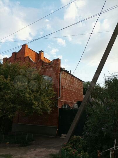 Дом 180 м² на участке 2 сот.