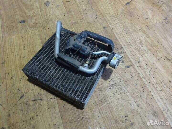 Испаритель кондиционера Mitsubishi Carisma (DA) 1