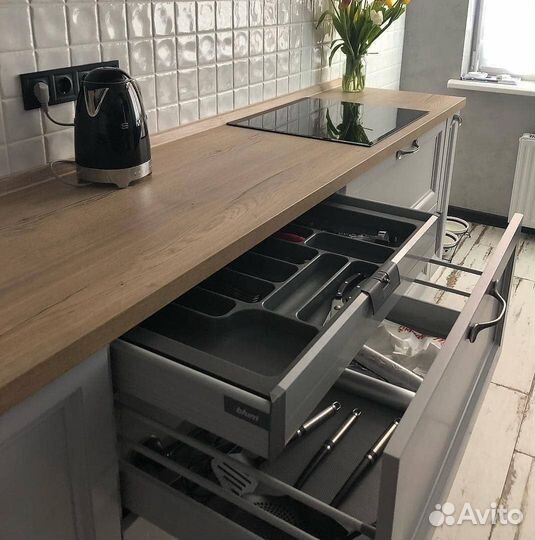 Кухонный гарнитур на заказ. Своё производство