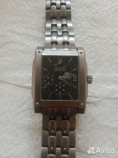 Наручные часы