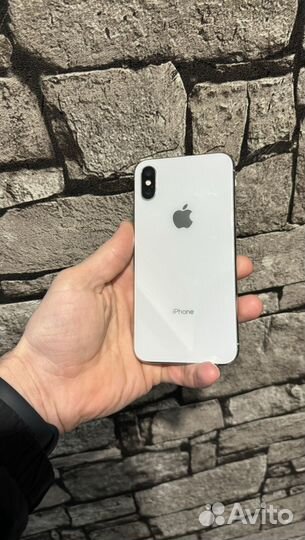 iPhone X, 64 ГБ