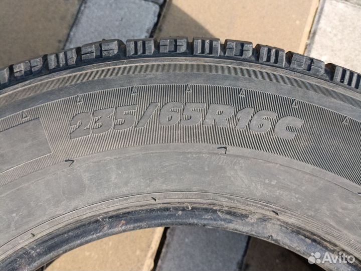 Michelin Agilis X-Ice North 235/65 R16C 115R