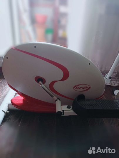 Эллиптический тренажер SportElit