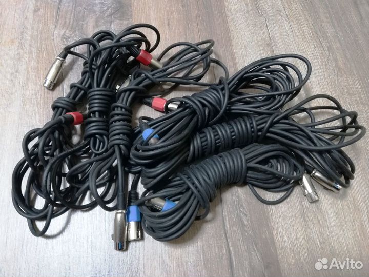 Кабель/шнур XLR-XLR