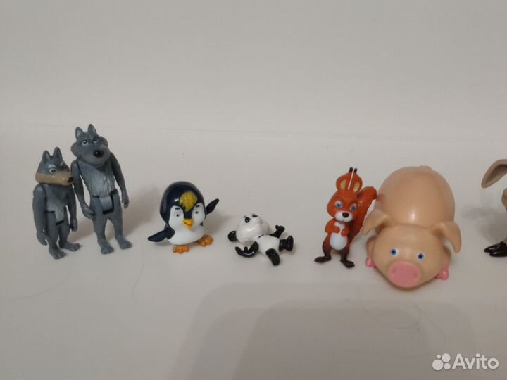 Персонажи из мультика Маша и медведь