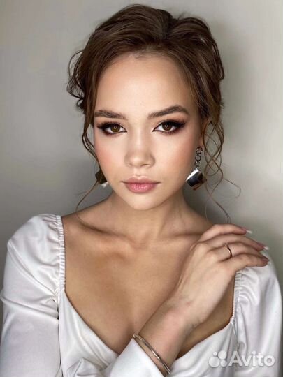 Макияж / прическа/ локоны/визажист/ свадебный