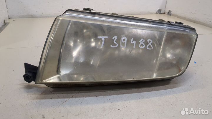 Фара (передняя) левая Skoda Fabia