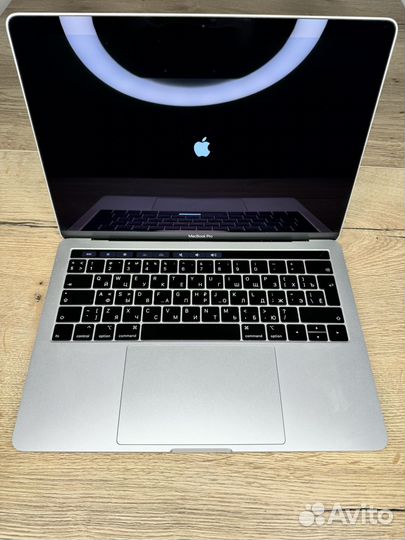 Apple macbook pro 13