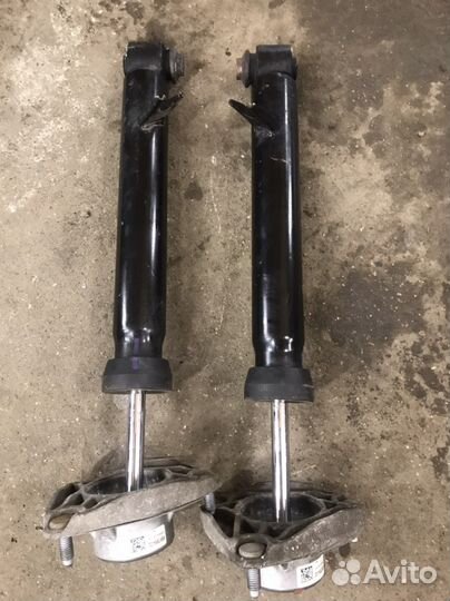 Амортизаторы задние на bmw f15