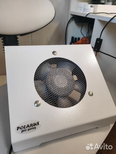 Пылесос настольный Polarus