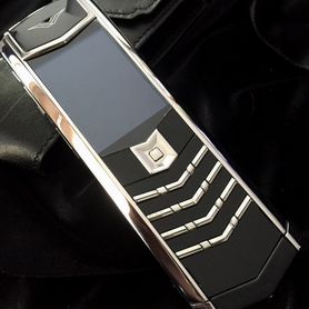 Vertu Signature S Design Ultimate Black, 4 ГБ