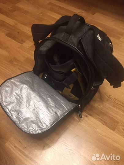 Горнолыжные ботинки rossignol в чехле