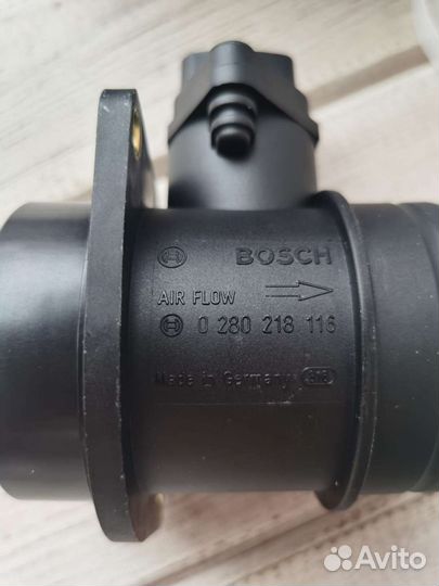 Датчик массового расхода дмрв Bosch 116; 037; 225