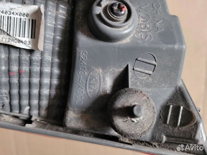 Фонарь крышки багажника левый kia rio 3