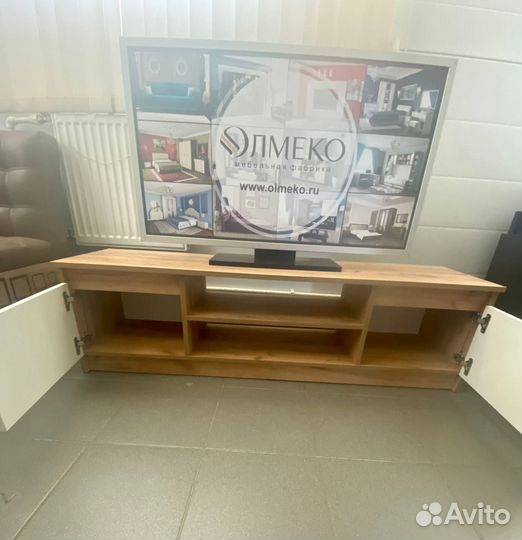 Тумба под телевизор