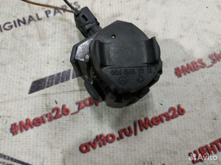 Кнопка кик дауна w210 Mercedes