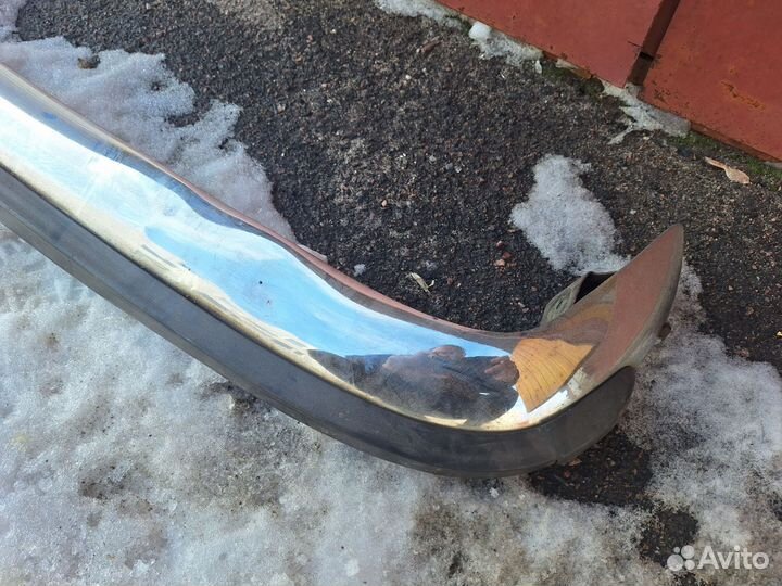 Бампер 21011