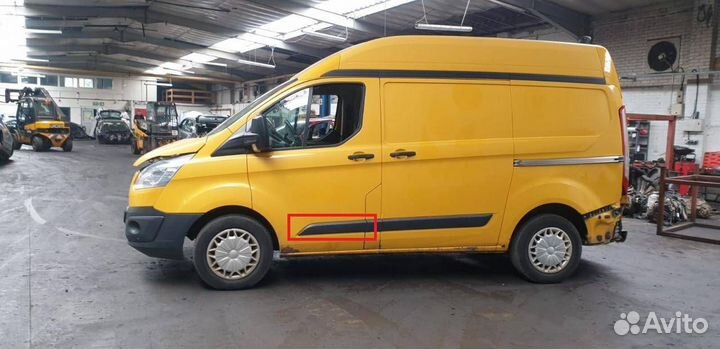 Молдинг двери передней левой Ford Transit Custom