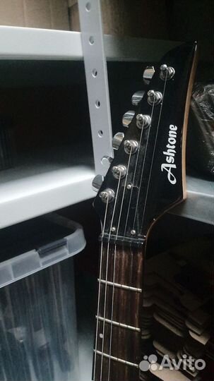 Электрогитара Ashtone AE-316 и комбик marshall