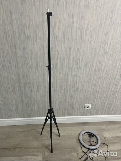 Кольцевая лампа для селфи и не только