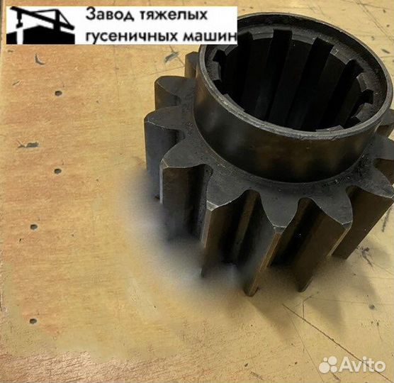 Шестерня поворотная 251.13.01.015 на дэк-251