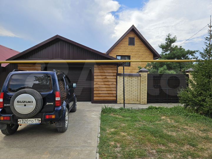 Коттедж 133,6 м² на участке 5,5 сот.