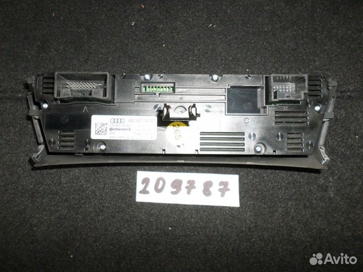 Блок управления климатом (Audi A6)