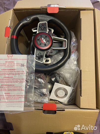 Игровой руль с педалями и коробкой передач