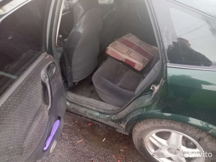 Opel Vectra 2.0 МТ, 1998, 400 000 км