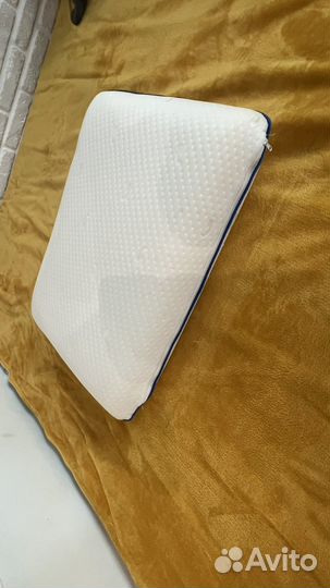 Ортопедическая подушка с эффектом памяти для сна