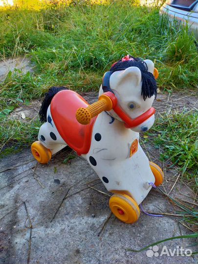 Лошадь качалка