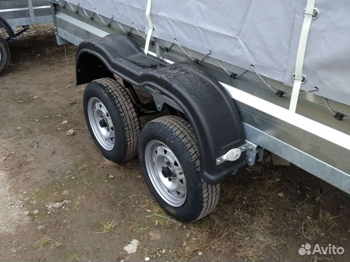 Прицеп легковой двухосный 3.05*1.51 с тентом 1.5 а