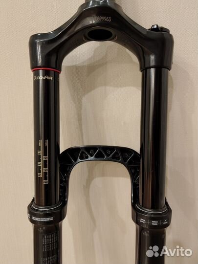 Вилка rock shox 29 yari