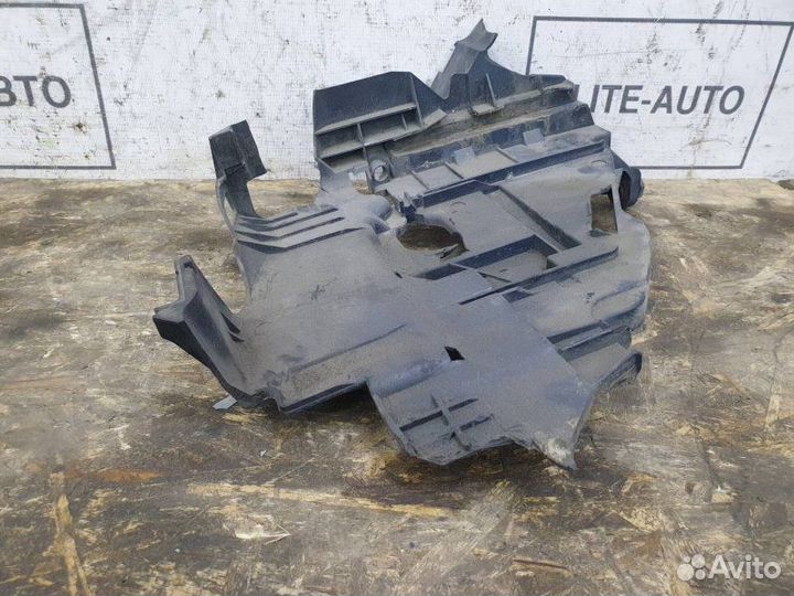 Площадка фары Vw Touareg 7L 4.2 2004