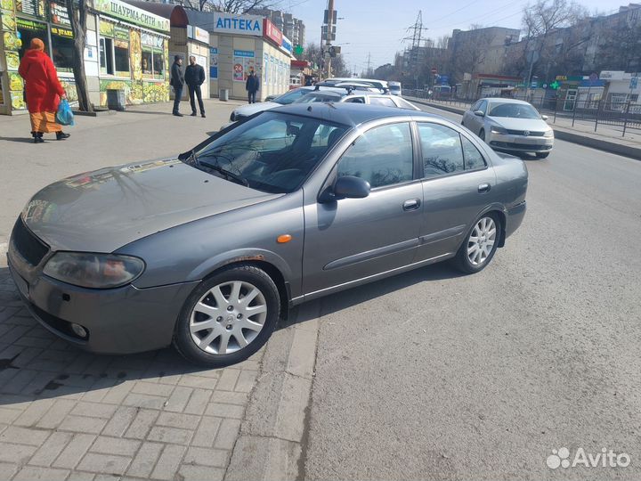 Nissan Almera 1.5 МТ, 2004, 318 000 км