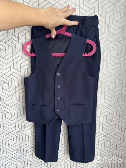 Школьный костюм