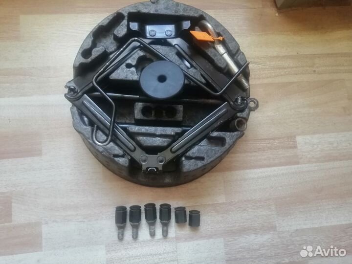 Домкрат набор инструментов opel astra Н zafira C B