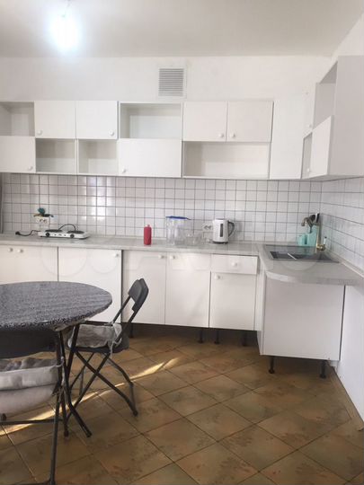 Квартира-студия, 42 м², 8/10 эт.