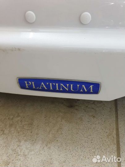 Автобокс на крышу Khoto Kia Carnival